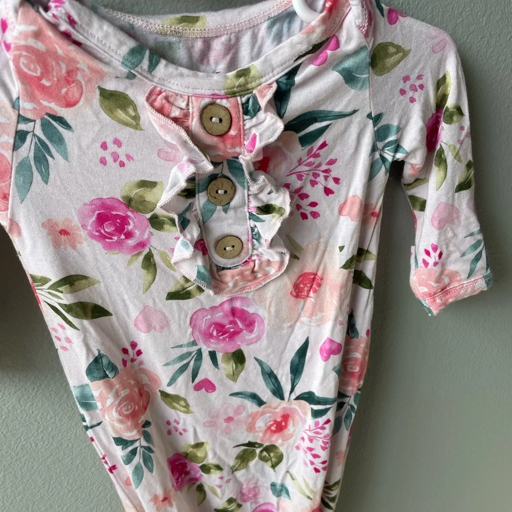 Abbie and Evie Bamboo Pink Floral Knotted Gown 0-3 Months - Picture 2 of 4